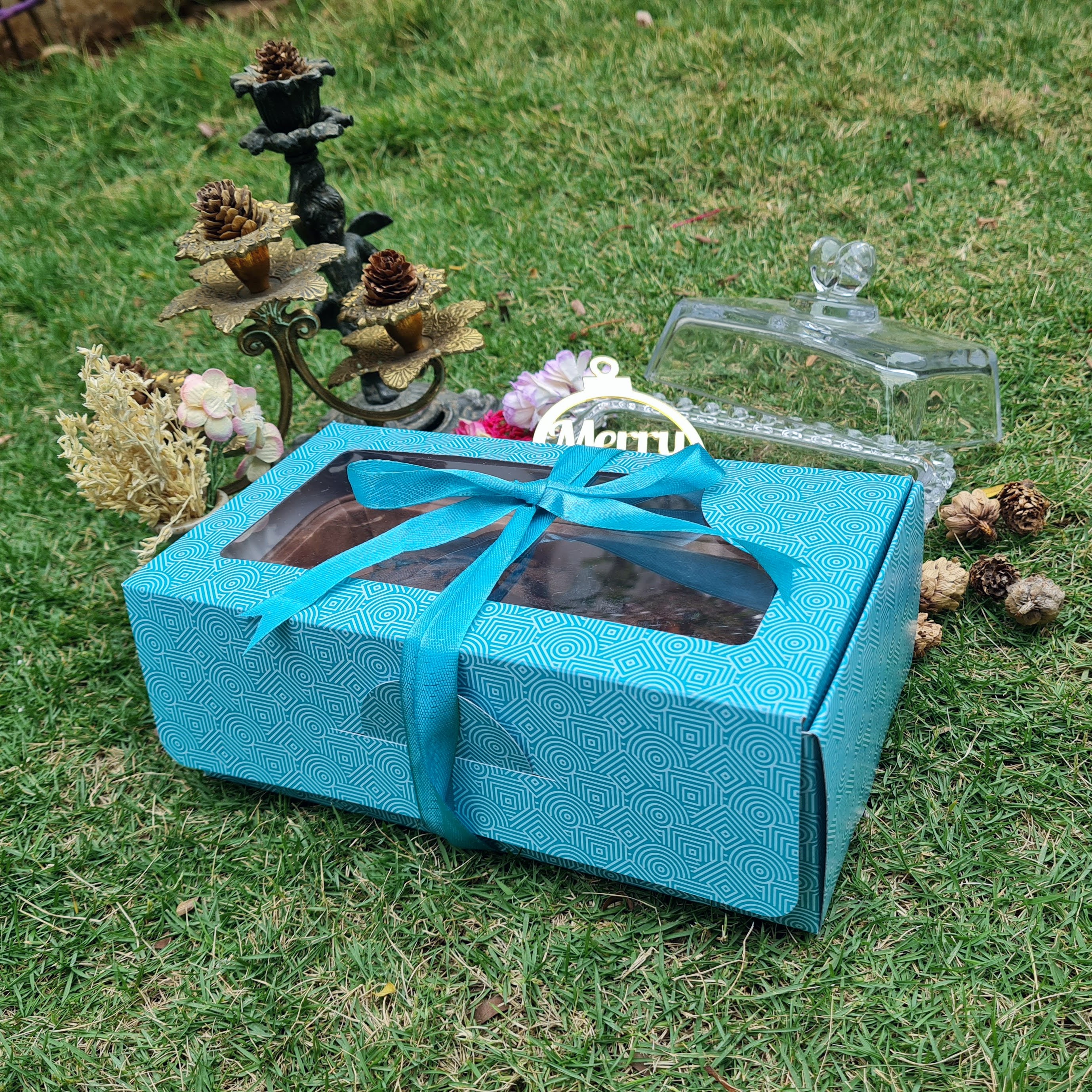 Plum Cake / Bread Box Mast Blue Plum Cake / Bread Box Mast Blue