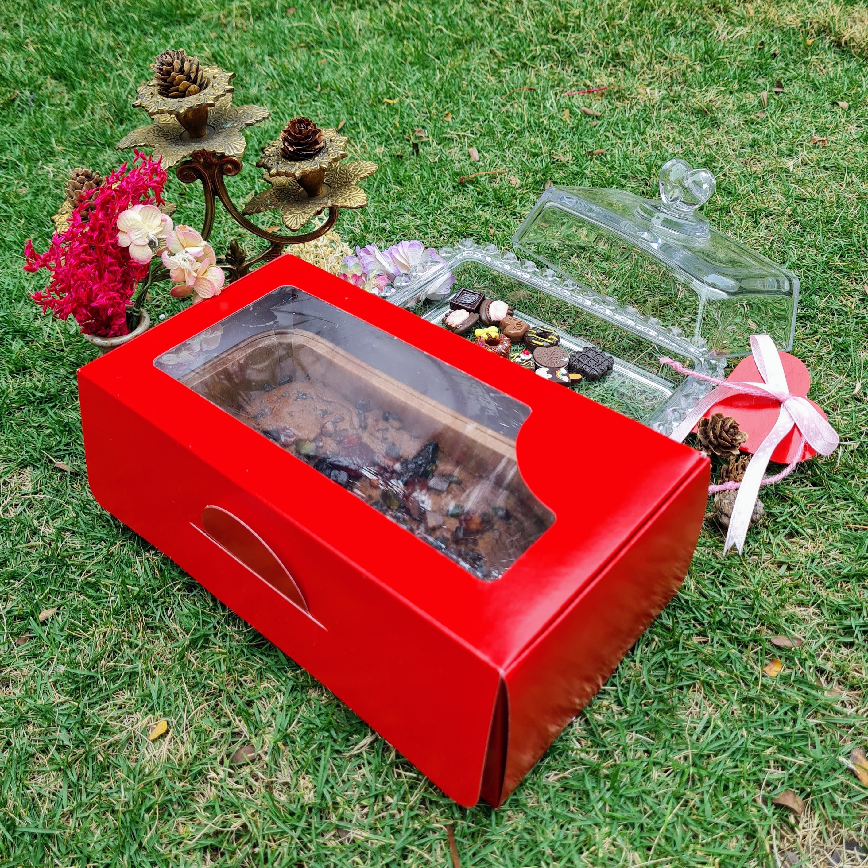 Plum Cake / Bread Box Red Plum Cake / Bread Box Red