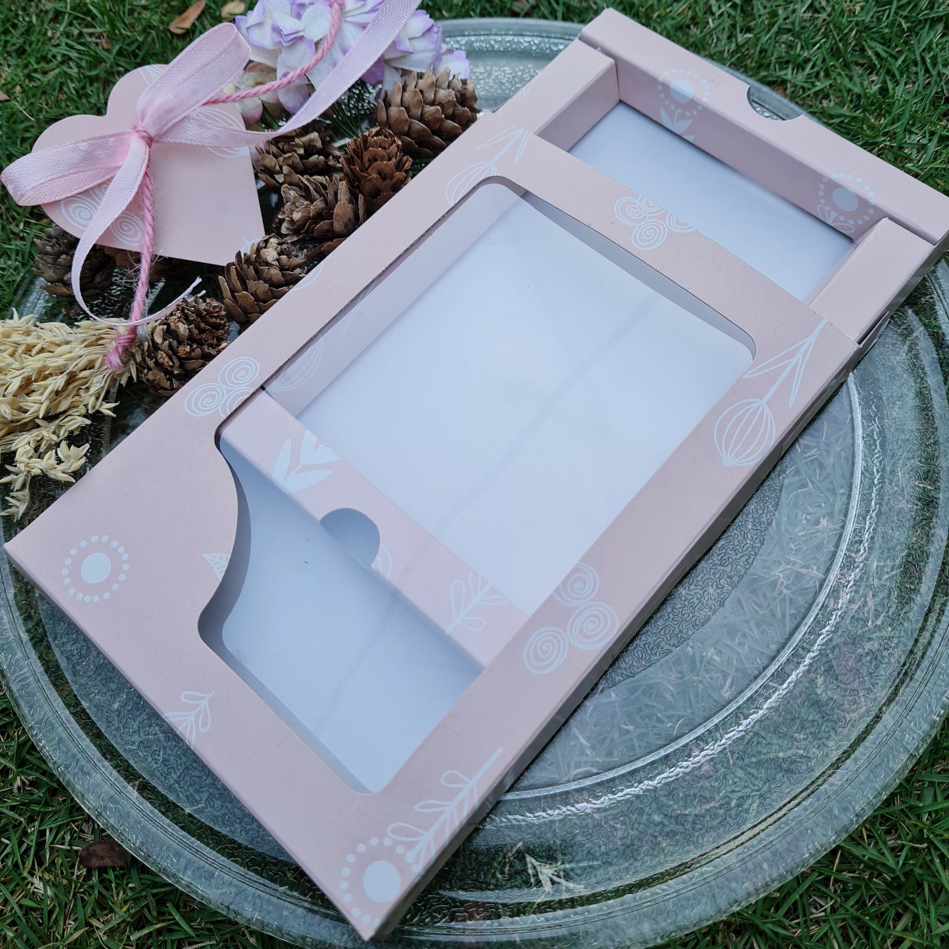 Chocolate Bar Box (Small) Thoda Sa Pink Chocolate Bar Box (Small) Thoda Sa Pink