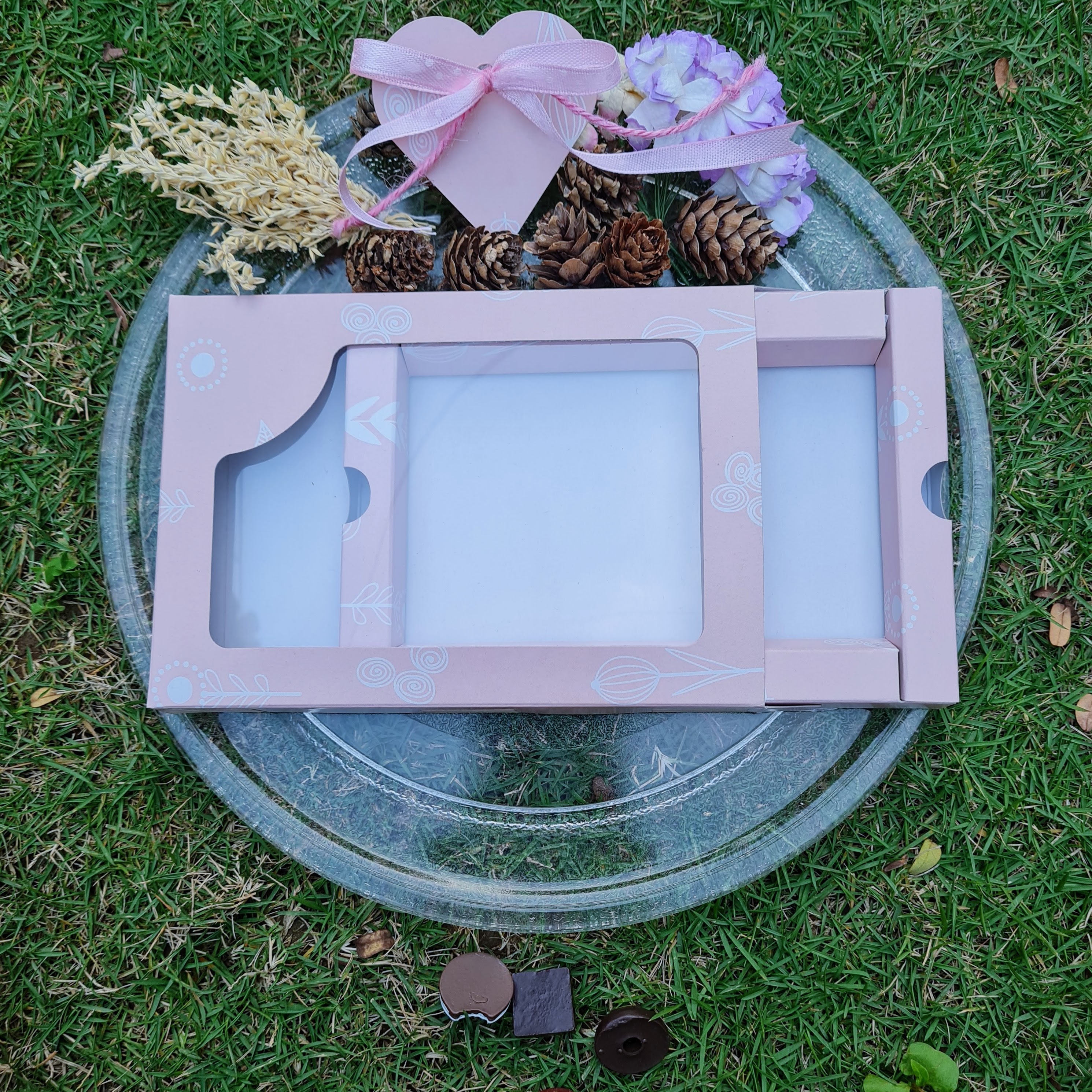 Chocolate Bar Box (Small) Thoda Sa Pink Chocolate Bar Box (Small) Thoda Sa Pink