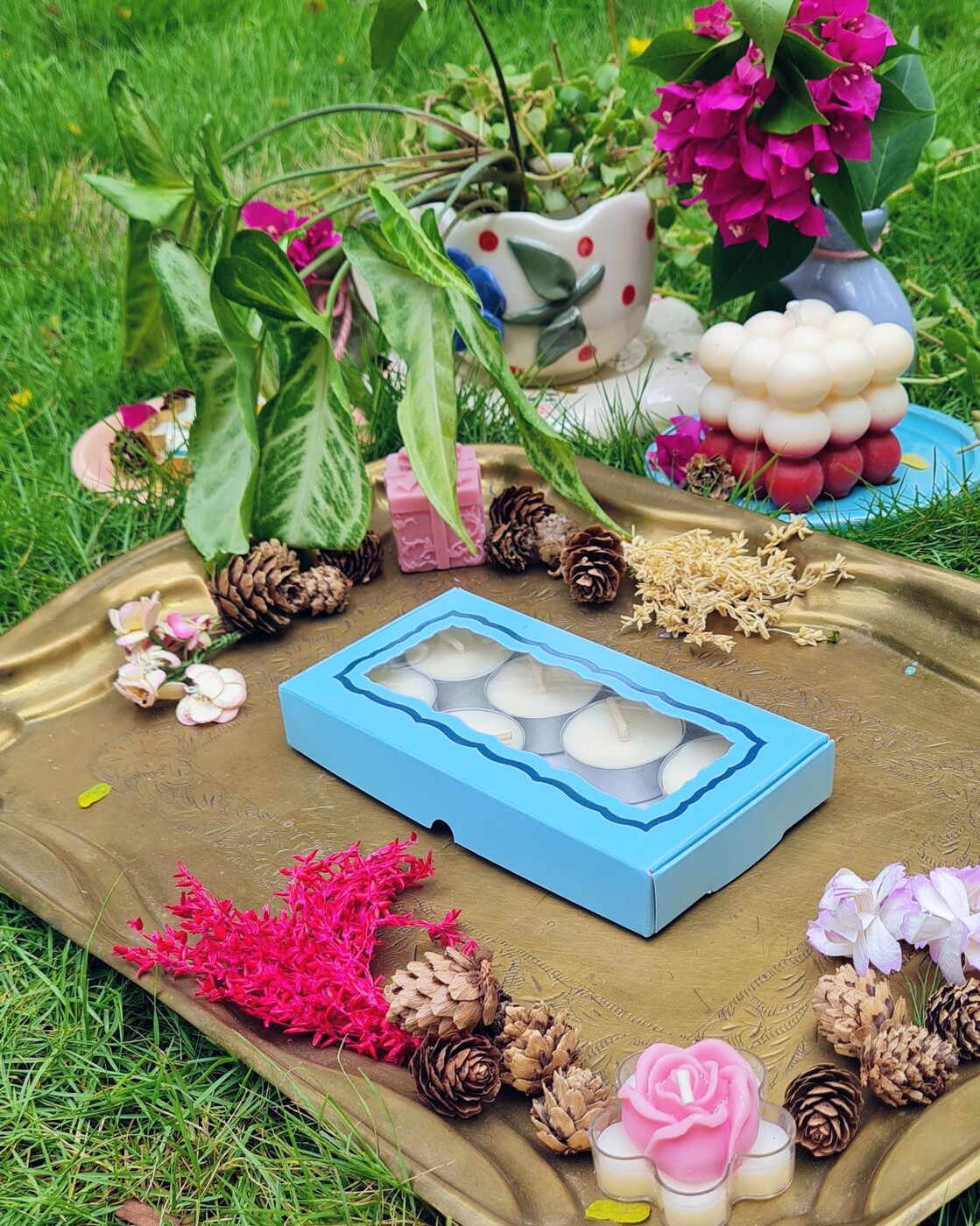 8 Tealights Blue (Foil) 8 Tealights Blue (Foil)